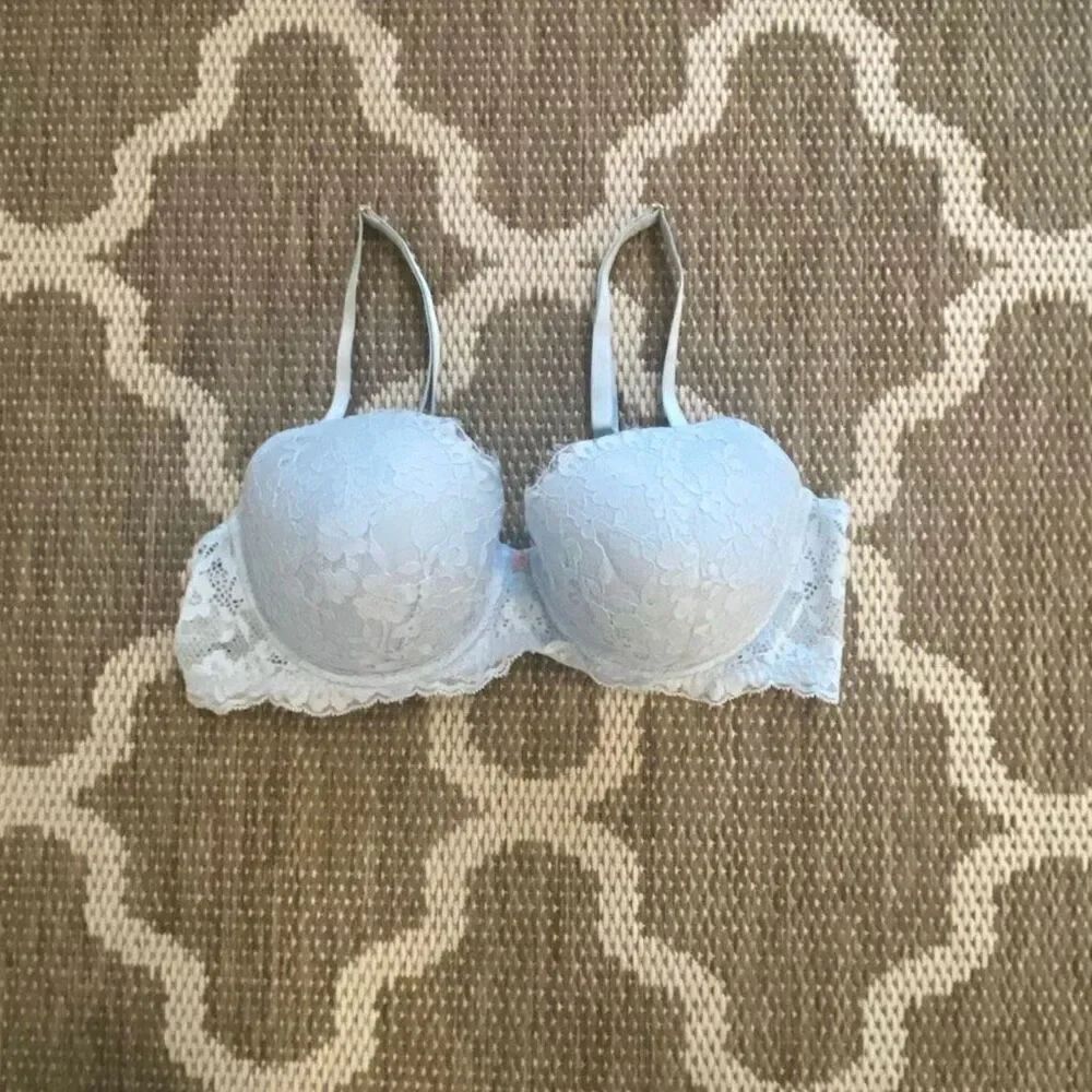 Victoria’s Secret dream angels lined Demi bra, size 38C
